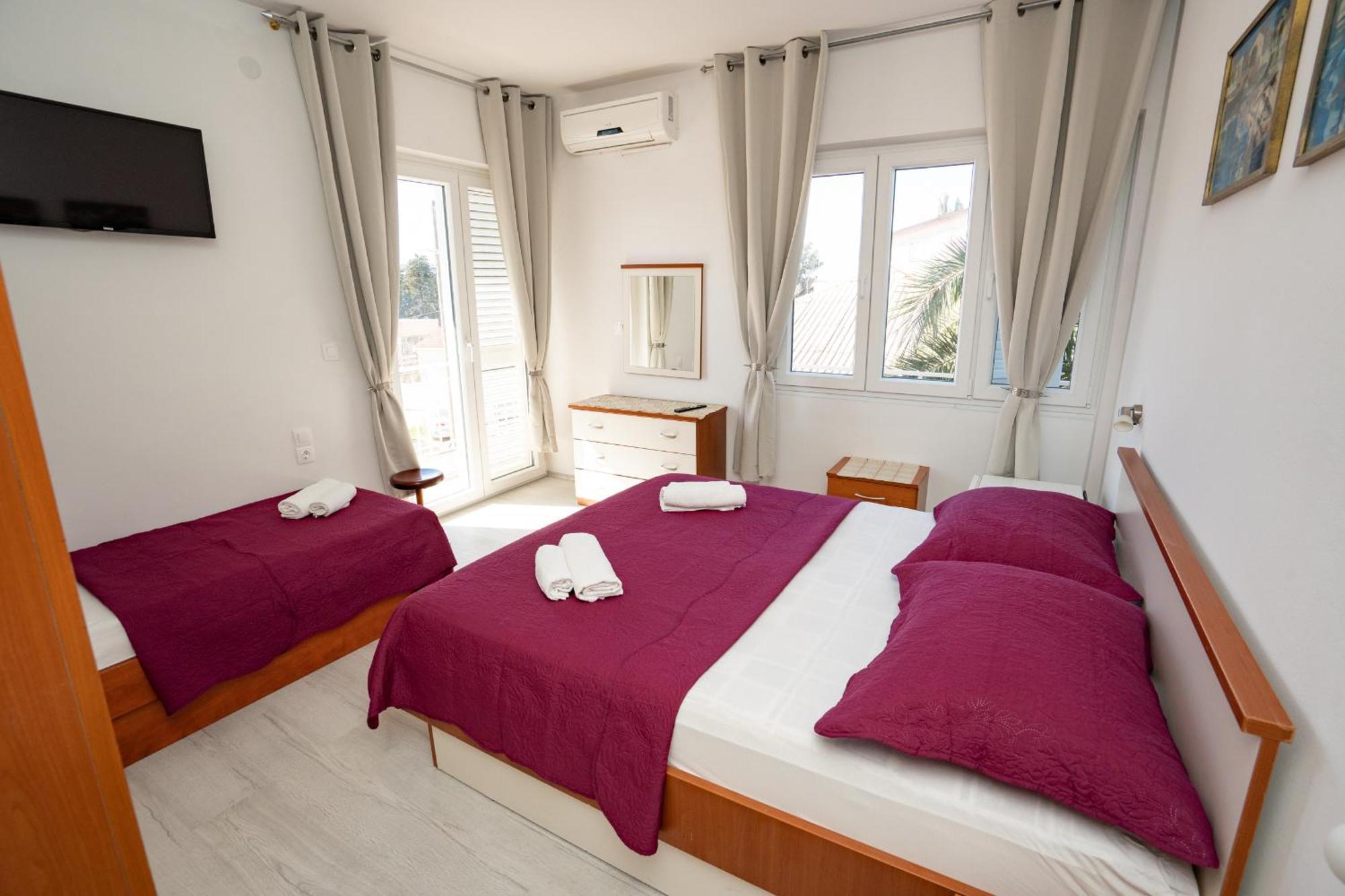 נובליה Pool Mansion Magnolia - Comfort Rooms מראה חיצוני תמונה
