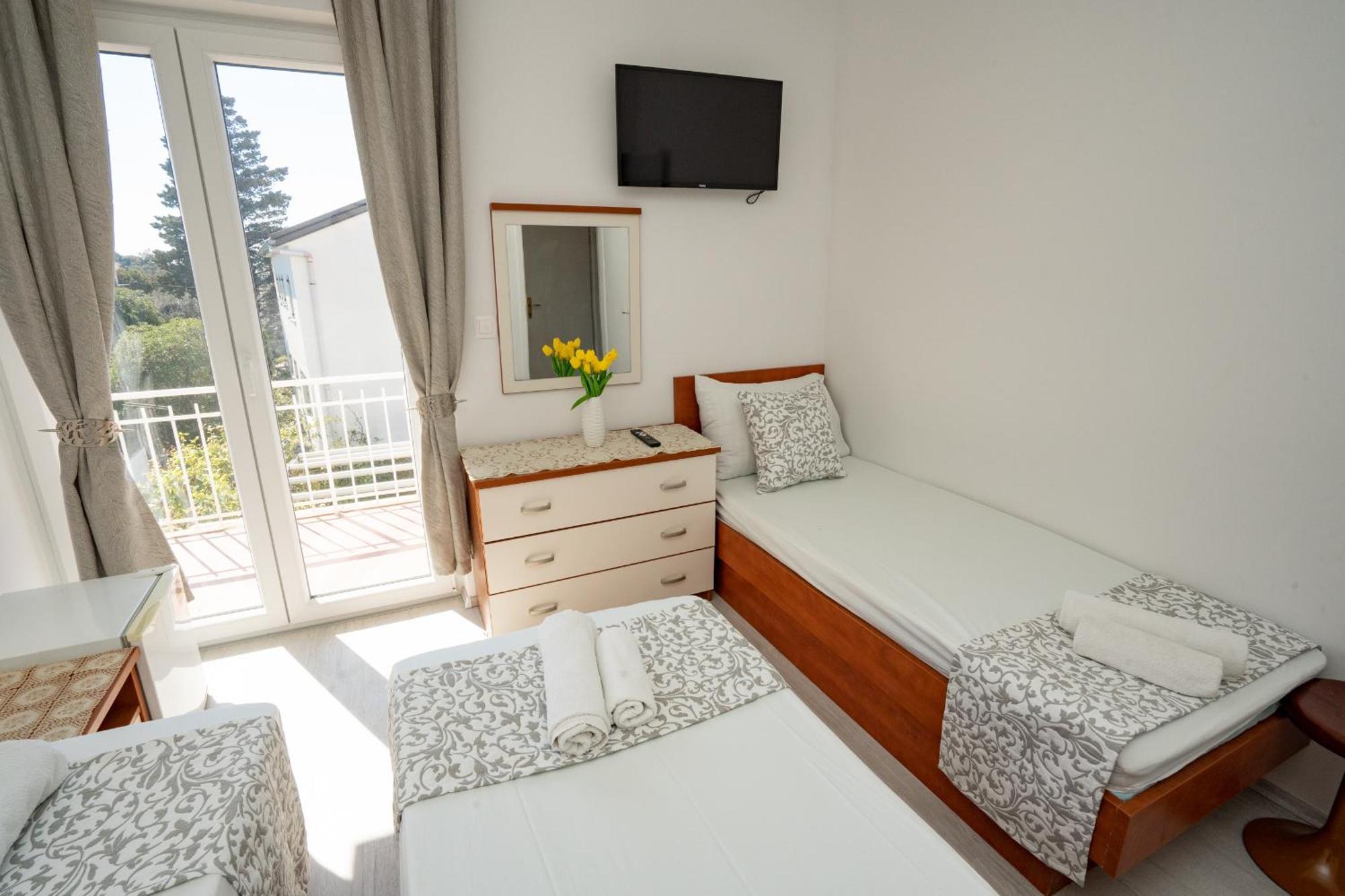 נובליה Pool Mansion Magnolia - Comfort Rooms מראה חיצוני תמונה